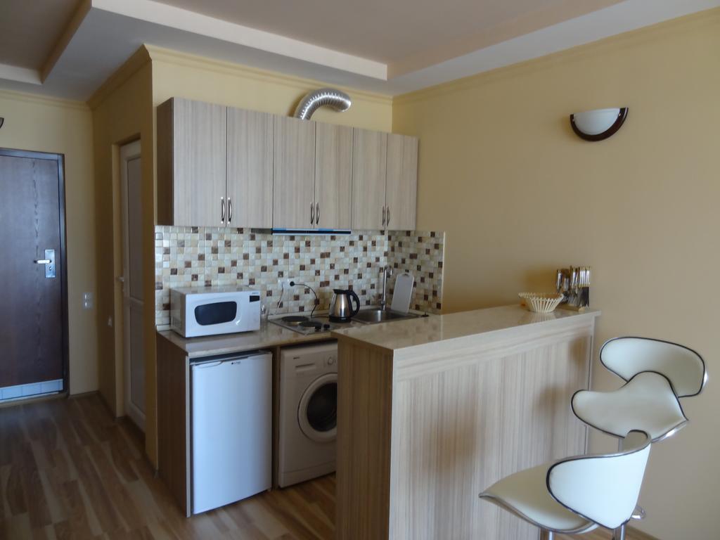Apartment On Khimshiashvili Batoumi Extérieur photo